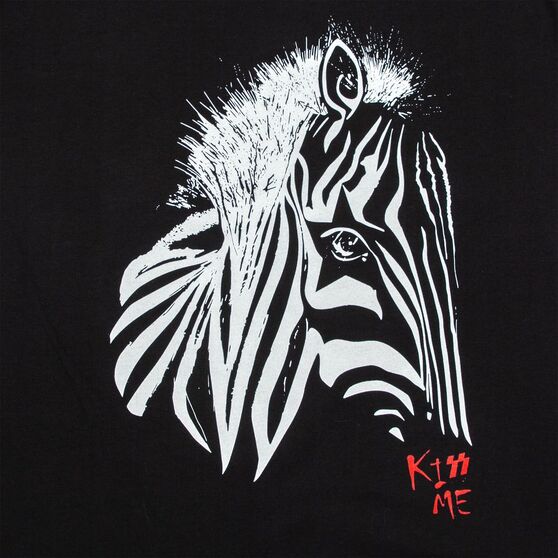 Футболка женская «Арт-рокстар. Kiss Me», черная-4