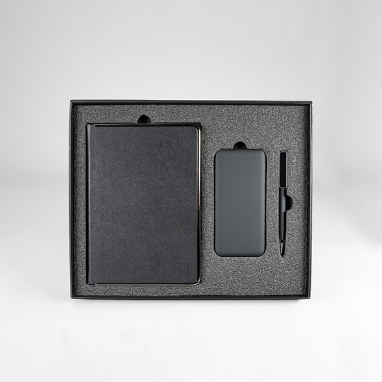 Коробка для набора: ежедневник, power bank, ручка-8