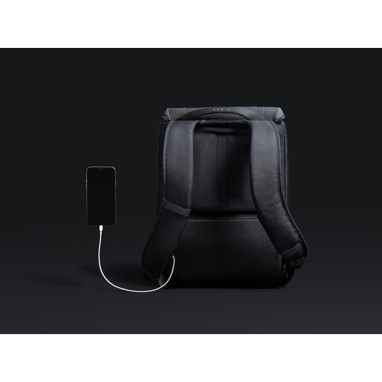 Водостойкий антикражный рюкзак Clickpack для ноутбука 15.6"-19