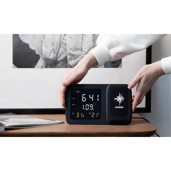 Настольные часы "Smart Screen" с беспроводным (15W) зарядным устройством, гигрометром, термометром, календарём, с подсветкой логотипа-5