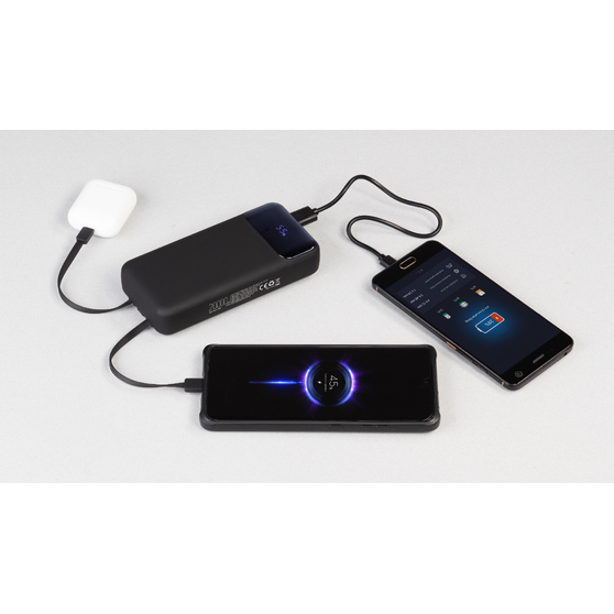 Зарядное (22.5W) устройство "Top Grade SOFTTOUCH" 20000 mAh с подсветкой логотипа, встроенными кабелями и цифровым индикатором заряда-3