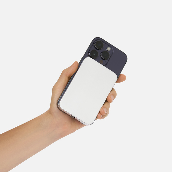 Внешний аккумулятор Артекс PD (Artex PD) 5000mAh с функцией беспроводной зарядки 15W, серебряный-16