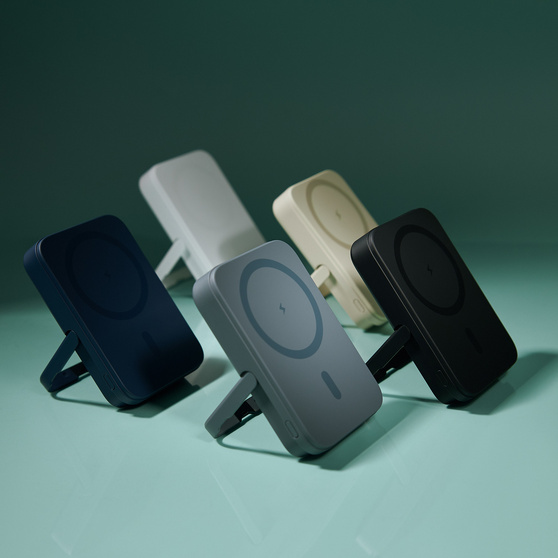 Внешний аккумулятор Юнион PD (Union PD) 10000mAh с функцией беспроводной зарядки 15W, белый-16