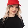 красный